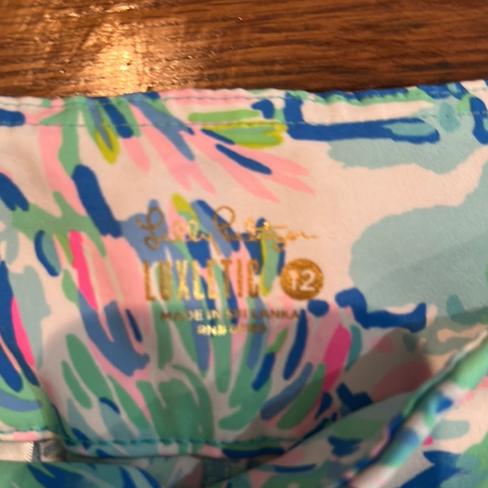 Lilly Pulitzer Luxletic Bermuda shorts size 12 - Picture 2 of 7
